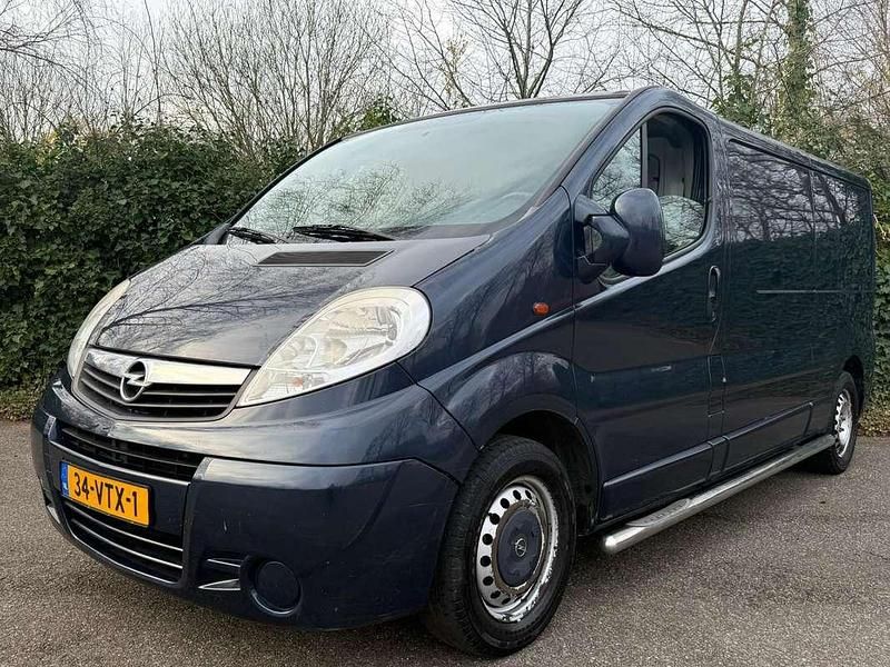 Gebruikt 2008 Opel Vivaro MPV | € 4.950 (Iets duurder) - Afbeelding 1/4