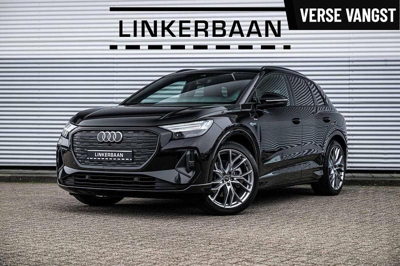Occasion Audi Q4 e-tron Competition 150 kW (204 PK) 2021 Zwart (metallic) SUV