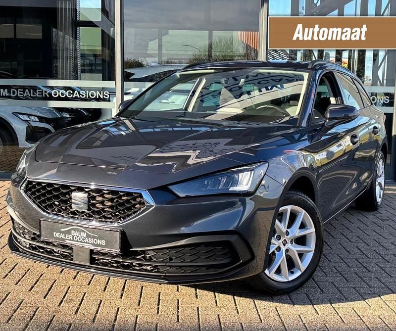 Grijs Gebruikt 2024 Seat Leon Style Stationwagen | € 22.950 (Eerlijke prijs) - Afbeelding 1/4