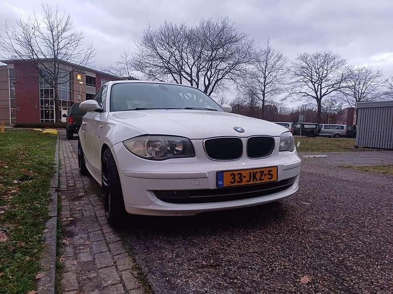 Occasion BMW 116 122 PK (89 kW) 2009 Wit Hatchback