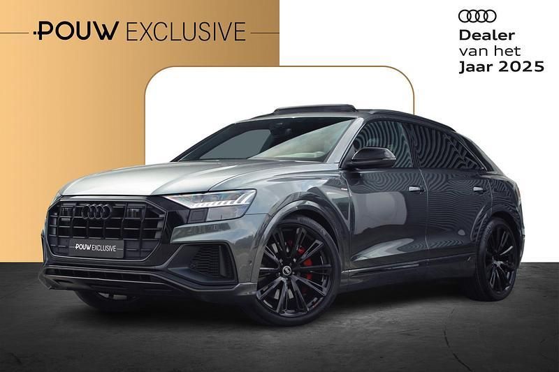 Grijs Gebruikt 2022 Audi Q8 Competition SUV | € 84.900 - Afbeelding 1/4