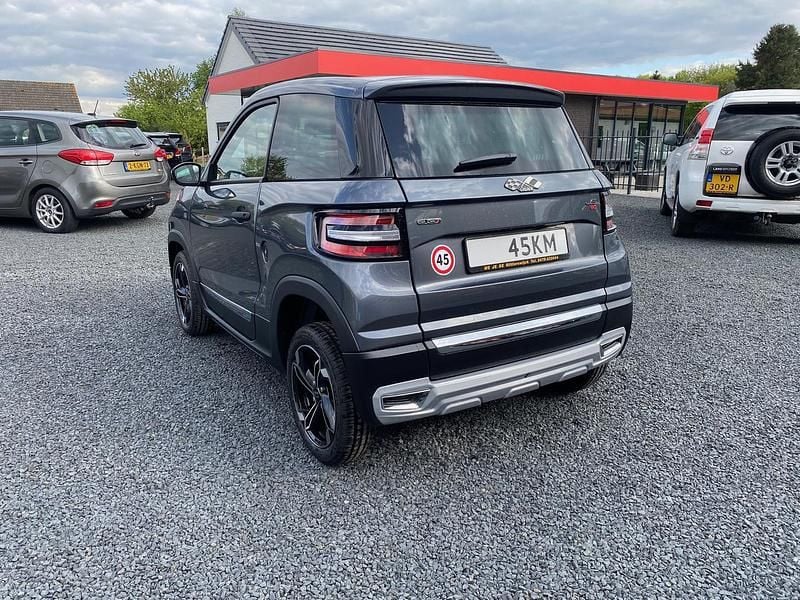 Occasion Ligier JS60 2024 Grijs Hatchback