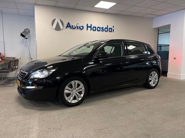 Zwart, metallic lak Gebruikt 2014 Peugeot 308 Active Hatchback | € 7.990 (Eerlijke prijs) - Afbeelding 1/4