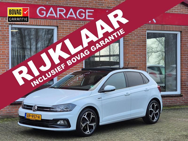 Wit Gebruikt 2019 VW Polo Highline Hatchback | € 17.750 (Duur) - Afbeelding 1/4