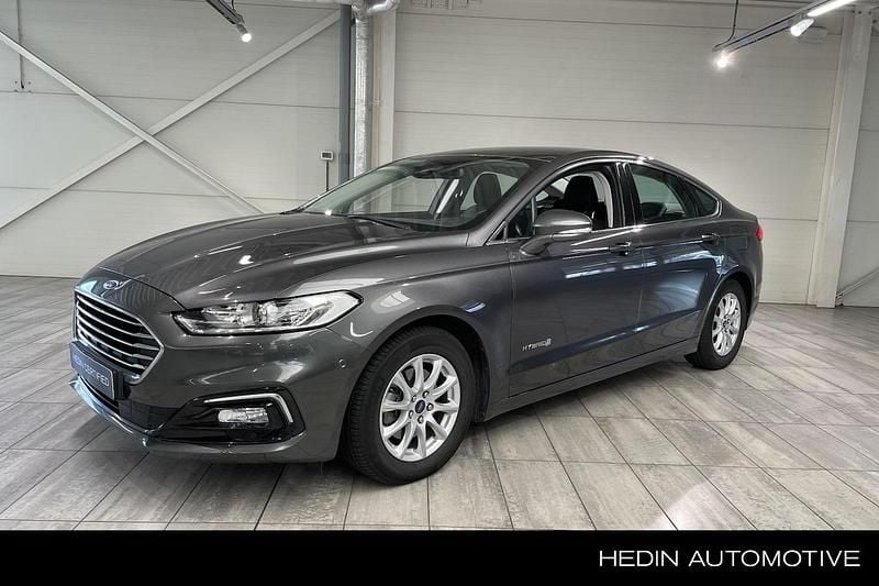 Grijs Gebruikt 2019 Ford Mondeo Titanium Sedan | € 14.945 (Goede deal) - Afbeelding 1/3
