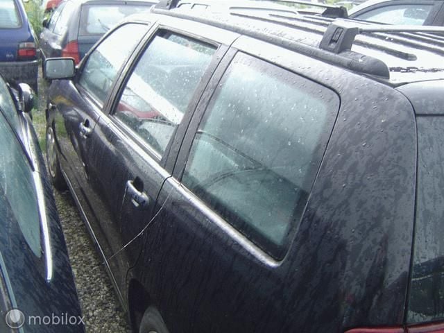 Occasion Seat Cordoba SE 75 PK (55 kW) 1999 Zwart Stationwagen