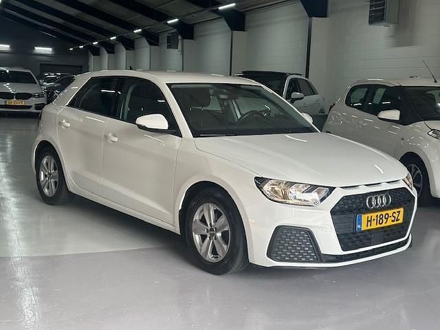 Gebruikt 2020 Audi A1 Sportback Proline Hatchback | € 15.950 (Iets duurder) - Afbeelding 1/4