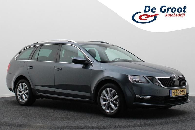 Grijs Occasion 2020 Skoda Octavia Business Line Stationwagen | € 16.950 (Goede deal) - Afbeelding 1/4