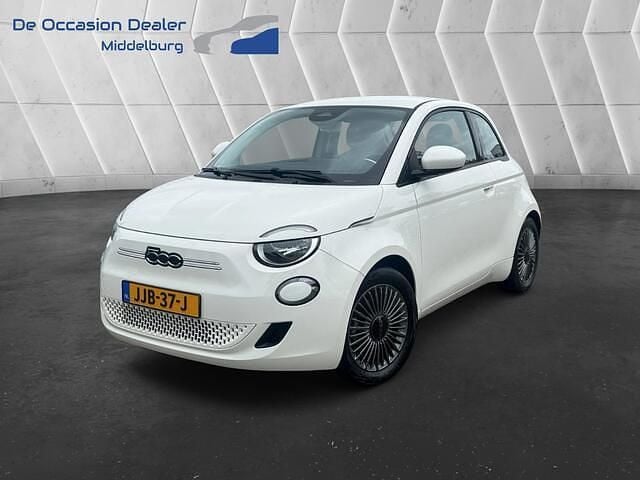 Wit Gebruikt 2022 Fiat 500e Icon Hatchback | € 15.950 (Eerlijke prijs) - Afbeelding 1/4