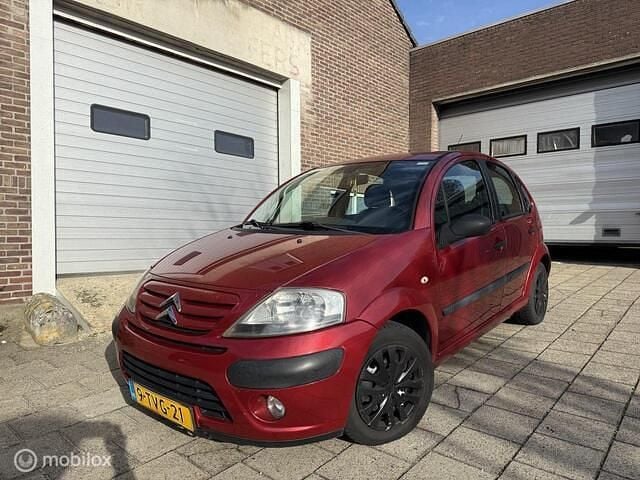 Rood Gebruikt 2008 Citroën C3 Prestige Hatchback | € 1.495 (Eerlijke prijs) - Afbeelding 1/4