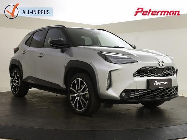 Zilver Occasion 2023 Toyota Yaris Cross Sport SUV | € 29.499 (Eerlijke prijs) - Afbeelding 1/4