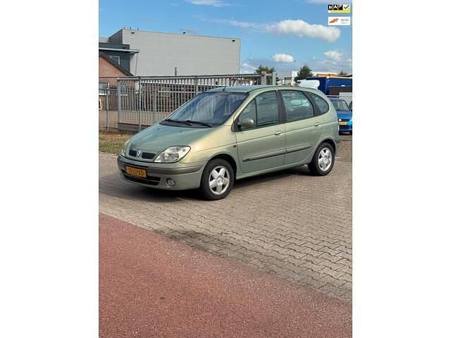 Groen Gebruikt 2003 Renault Scénic Expression MPV | € 999 (Eerlijke prijs) - Afbeelding 1/4