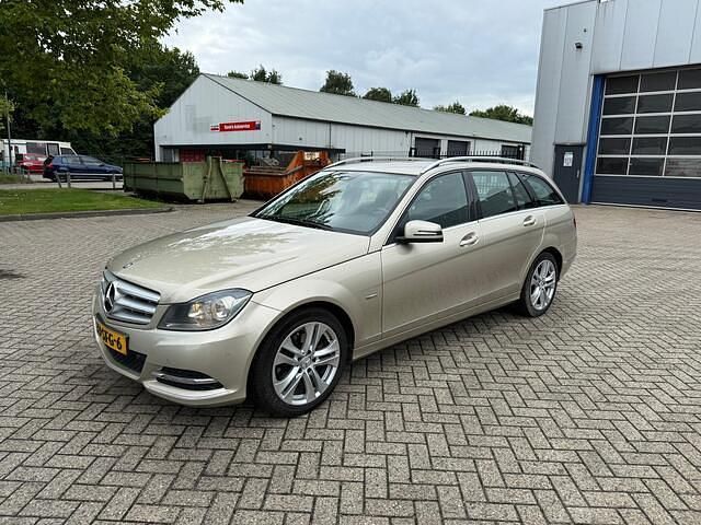 Beige, metallic lak Gebruikt 2011 Mercedes C220 Avantgarde Stationwagen | € 4.950 (Eerlijke prijs) - Afbeelding 1/4