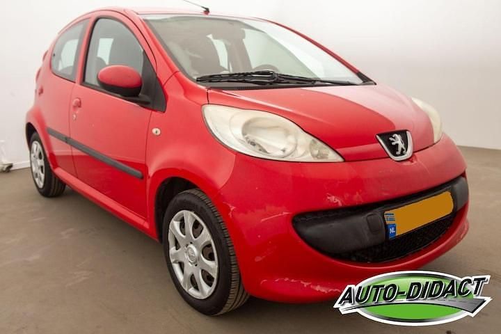 Occasion Peugeot 107 68 PK (50 kW) 2007 Rood Hatchback