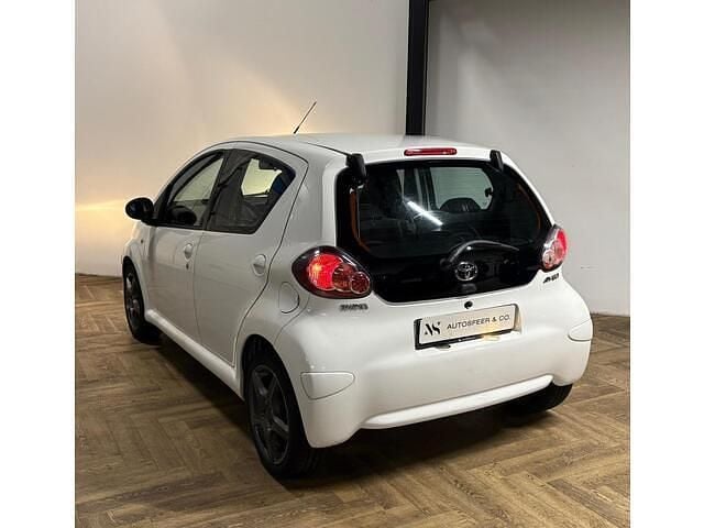 Occasion Toyota Aygo Comfort 68 PK (50 kW) 2010 Wit Hatchback