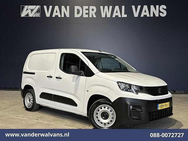 Wit Occasion 2019 Peugeot Partner MPV | € 11.400 (Duur) - Afbeelding 1/4