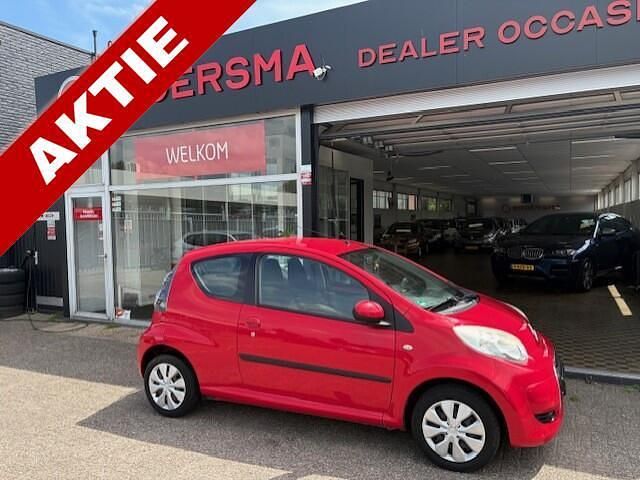 Rood Gebruikt 2009 Citroën C1 Hatchback | € 1.999 (Eerlijke prijs) - Afbeelding 1/4