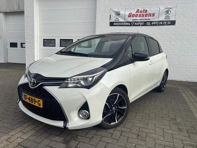 Occasion Toyota Yaris Trend 69 PK (50 kW) 2017 Wit Hatchback