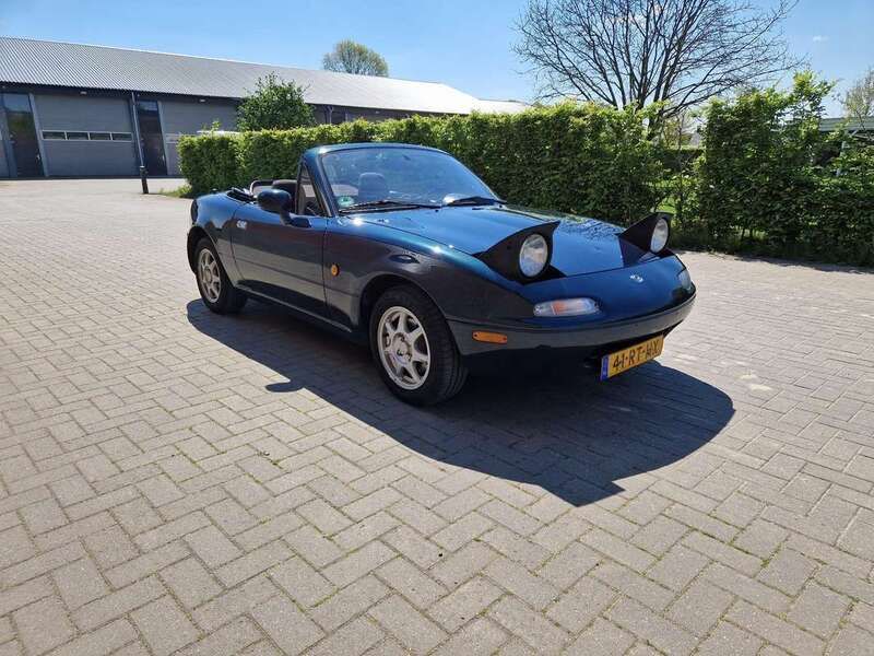Blauw Gebruikt 1997 Mazda MX5 Cabriolet | € 7.500 - Afbeelding 1/4