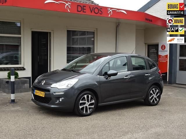 Grijs Gebruikt 2017 Citroën C3 PureTech Hatchback | € 8.750 (Goede deal) - Afbeelding 1/4