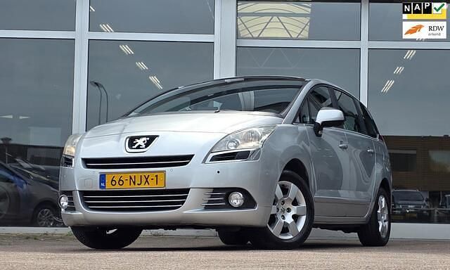 Grijs Gebruikt 2010 Peugeot 5008 MPV | € 1.844 (Super prijs) - Afbeelding 1/4