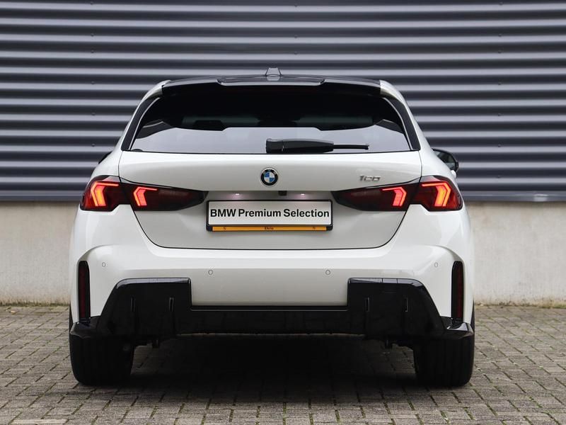 Occasion BMW 120 M Sport 170 PK (125 kW) 2025 Wit Hatchback