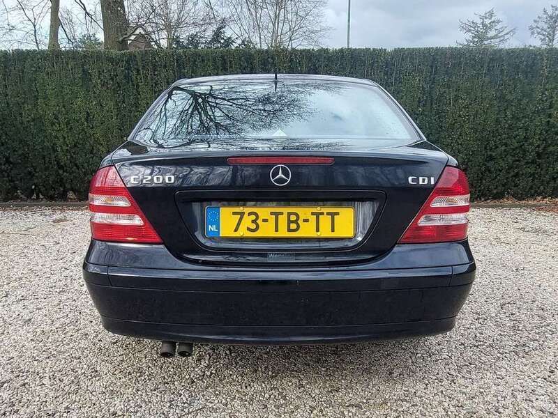 Blauw Gebruikt 2006 Mercedes C200 Sport Edition Sedan | € 1.450 (Goede deal) - Afbeelding 1/4
