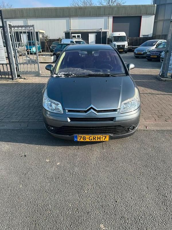 Occasion 2008 Citroën C4 | € 1.250 (Eerlijke prijs) - Afbeelding 1/4