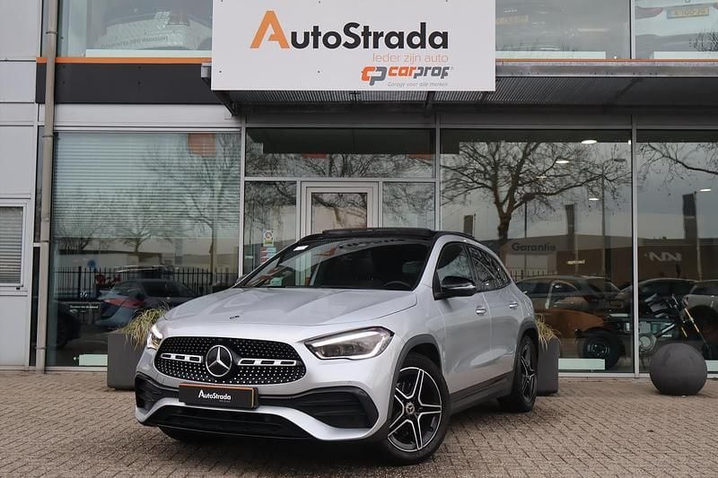 Occasion Mercedes GLA200 AMG line 163 PK (119 kW) 2020 Grijs SUV