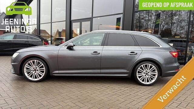 Occasion Audi A4 S-Line 191 PK (140 kW) 2019 Grijs (metallic) Stationwagen