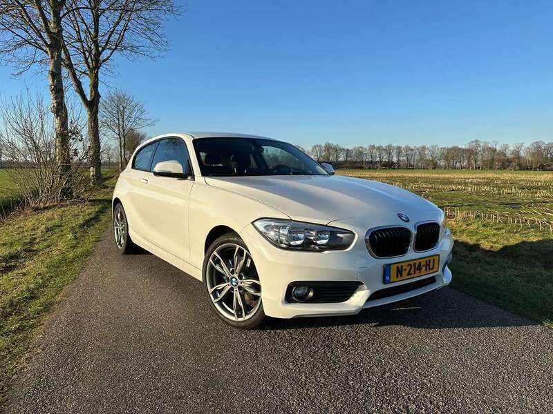 Wit Gebruikt 2018 BMW 116 Hatchback | € 11.500 (Goede deal) - Afbeelding 1/4