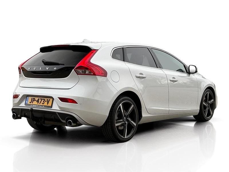 Occasion Volvo V40 R-Design 2016 Wit Hatchback