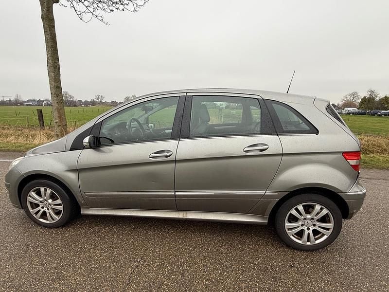 Occasion Mercedes B170 116 PK (85 kW) 2007 Grijs MPV