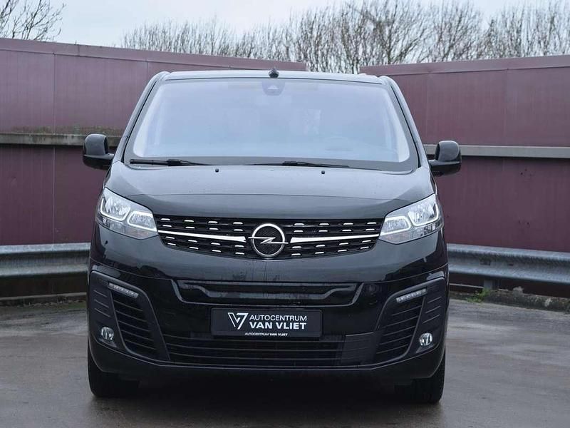 Occasion Opel Vivaro-e Combi Innovation 100 kW (136 PK) 2022 Zwart Van