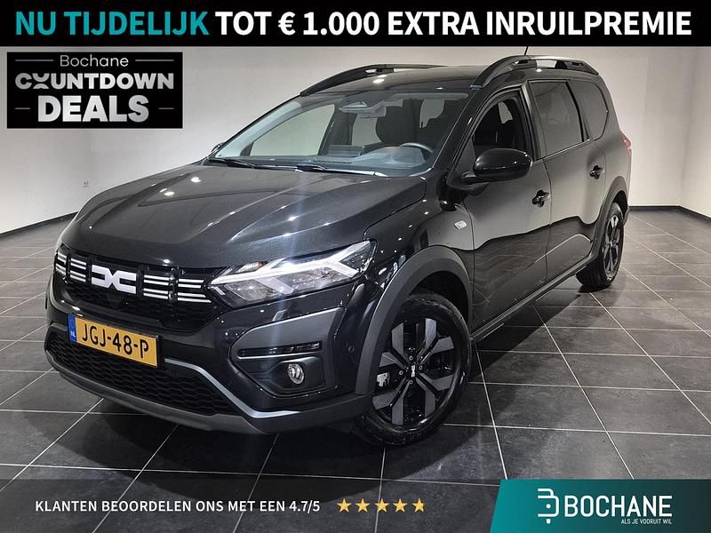 Zwart Gebruikt 2025 Dacia Jogger Extreme MPV | € 30.695 (Iets duurder) - Afbeelding 1/4
