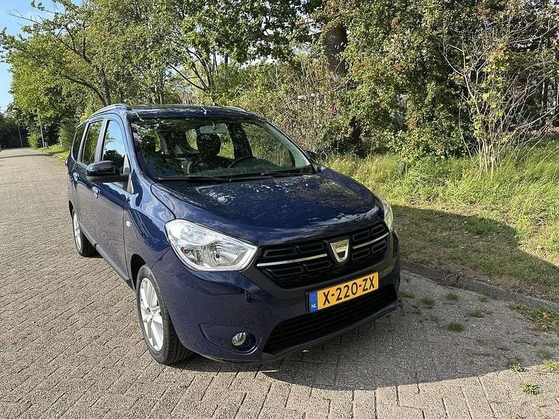Blauw Gebruikt 2019 Dacia Lodgy MPV | € 11.500 (Goede deal) - Afbeelding 1/4