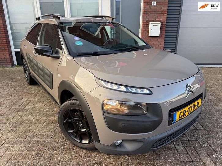 Gebruikt 2015 Citroën C4 Cactus PureTech Hatchback | € 5.600 (Goede deal) - Afbeelding 1/4