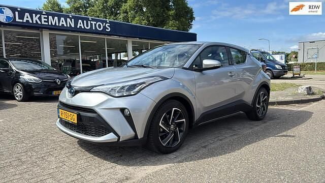 Grijs Gebruikt 2022 Toyota C-HR SUV | € 28.950 (Duur) - Afbeelding 1/4