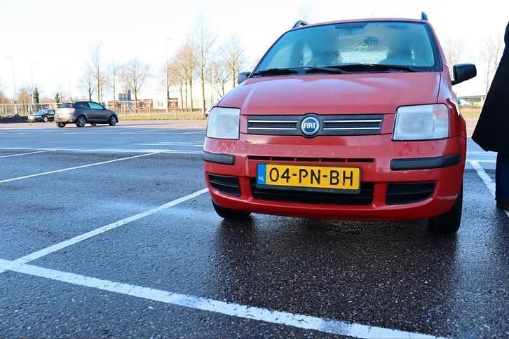 Occasion 2004 Fiat Panda Hatchback | € 1.100 (Super prijs) - Afbeelding 1/4