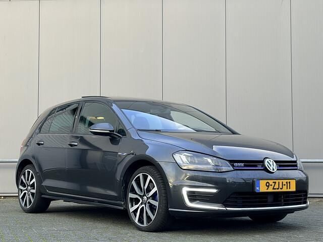 Occasion VW Golf VII GTE 150 PK (110 kW) 2015 Grijs Hatchback