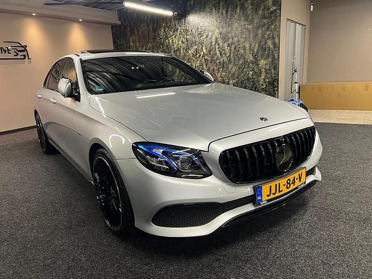 Occasion 2019 Mercedes 300 | € 35.999 (Eerlijke prijs) - Afbeelding 1/4