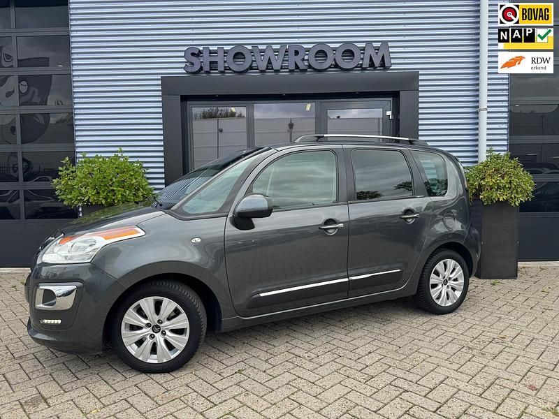 Grijs Gebruikt 2015 Citroën C3 Picasso Exclusive MPV | € 6.945 - Afbeelding 1/4