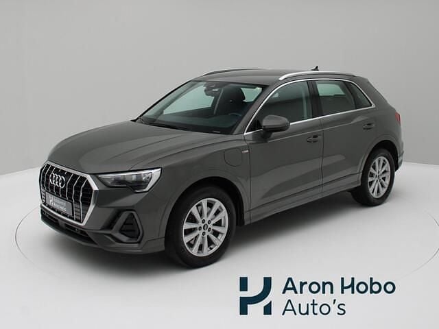 Grijs Gebruikt 2021 Audi Q3 SUV | € 28.950 (Goede deal) - Afbeelding 1/4