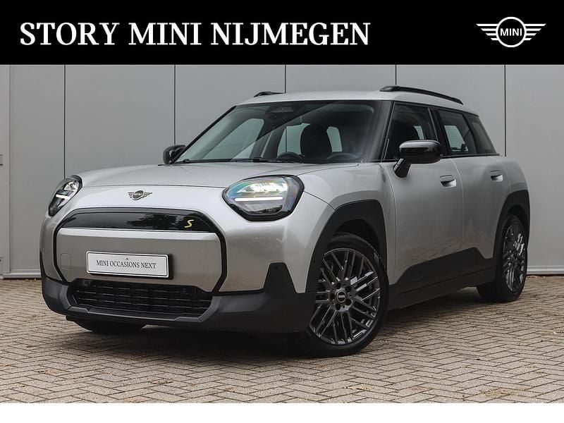 Zilver Gebruikt 2024 Mini Aceman Essential SUV | € 34.450 (Super prijs) - Afbeelding 1/4