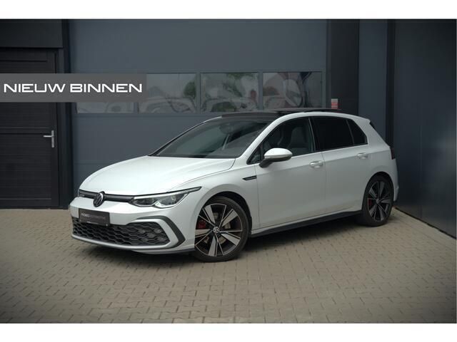 Wit Gebruikt 2021 VW Golf VIII GTD Hatchback | € 31.940 (Eerlijke prijs) - Afbeelding 1/4