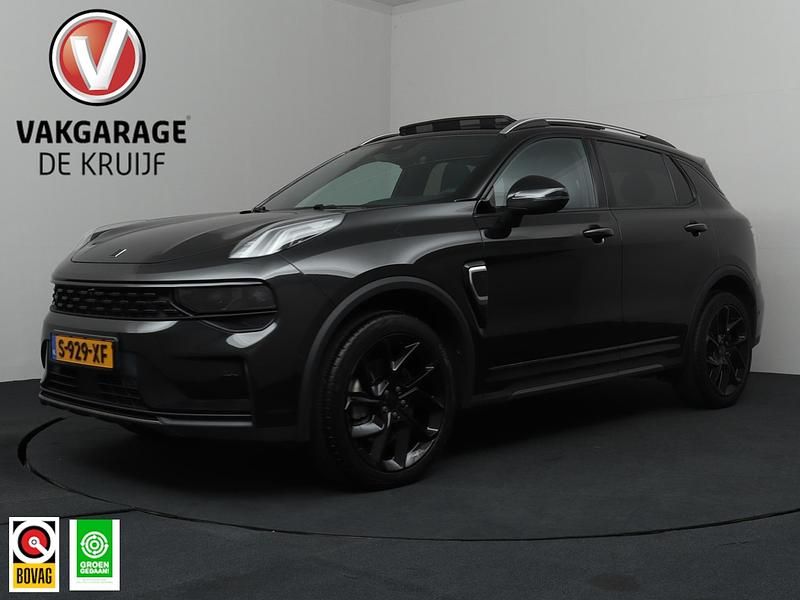 Zwart Gebruikt 2023 Lynk & Co 01 SUV | € 28.950 (Eerlijke prijs) - Afbeelding 1/4