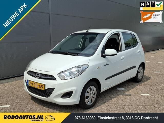 Wit Gebruikt 2013 Hyundai i10 Hatchback | € 1.499 - Afbeelding 1/4