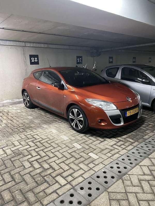 Gebruikt 2011 Renault Mégane Coupé Bose Edition Coupé | € 4.500 (Eerlijke prijs) - Afbeelding 1/4