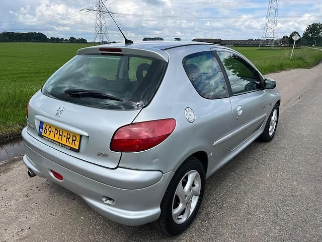 Occasion Peugeot 206 Quiksilver 2004 Grijs Hatchback