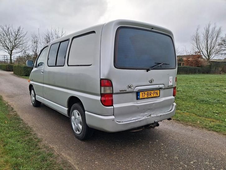 Occasion Toyota HiAce 102 PK (75 kW) 2004 MPV